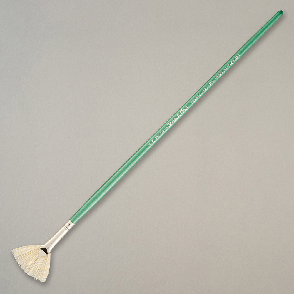 Pro Arte Series A Hog Fan Oil Brush