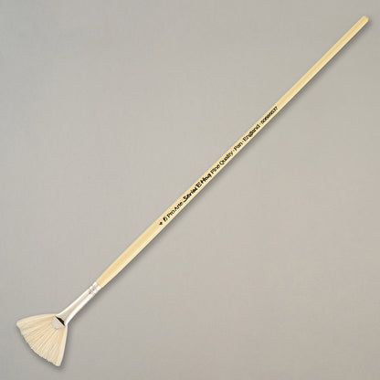 Pro Arte Series E Hog Fan Oil Brush