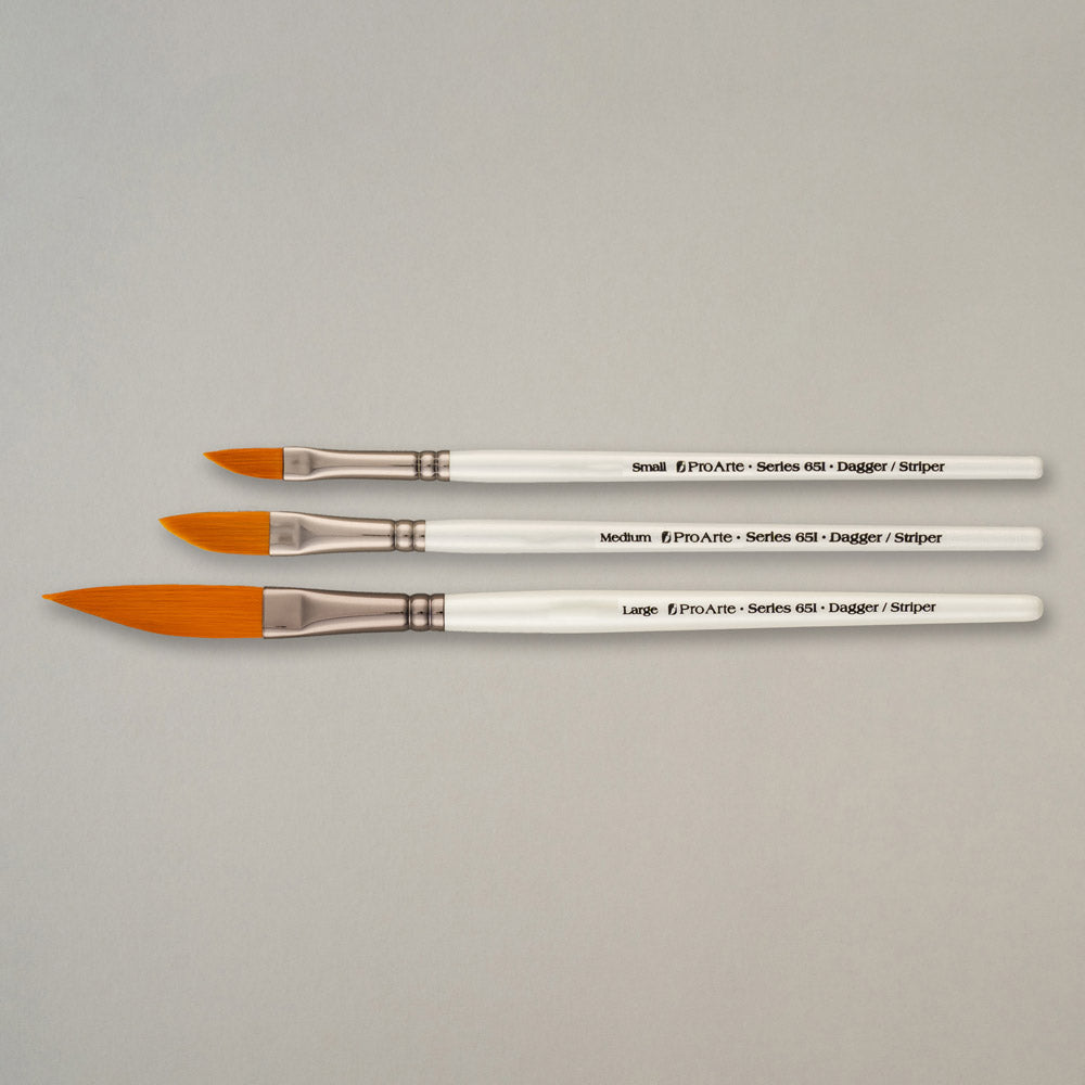 Pro Arte Terry Harrison Dagger/Striper Special Effects Brush