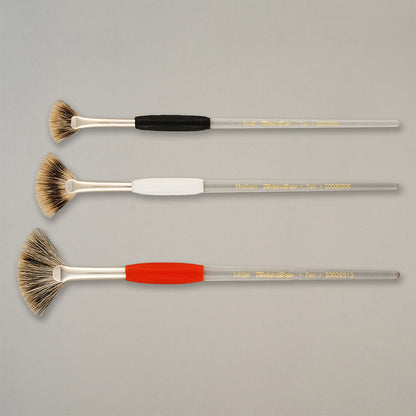 Pro Arte Twist Grip Fan All-Media Brush