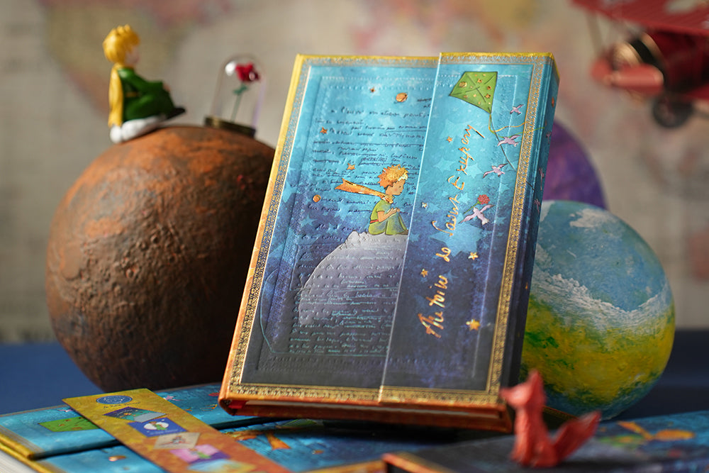 Paperblanks 2026–2027 Saint-Exupéry, The Little Prince Midi Hardback 18-Month Diary – Week-to-View Horizontal – design detail