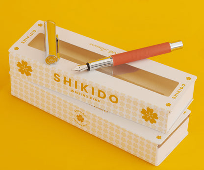 Shikido Daidai-Iro fountain pen fine nib