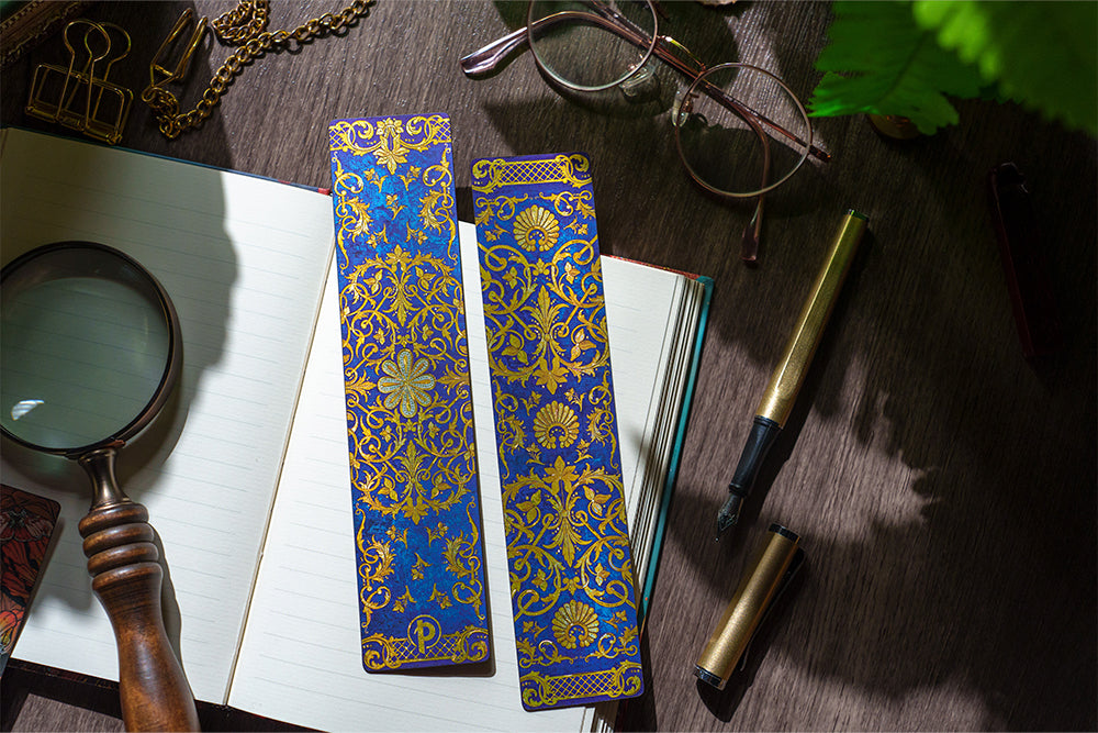 Paperblanks Silk Sky Document Folder – design detail