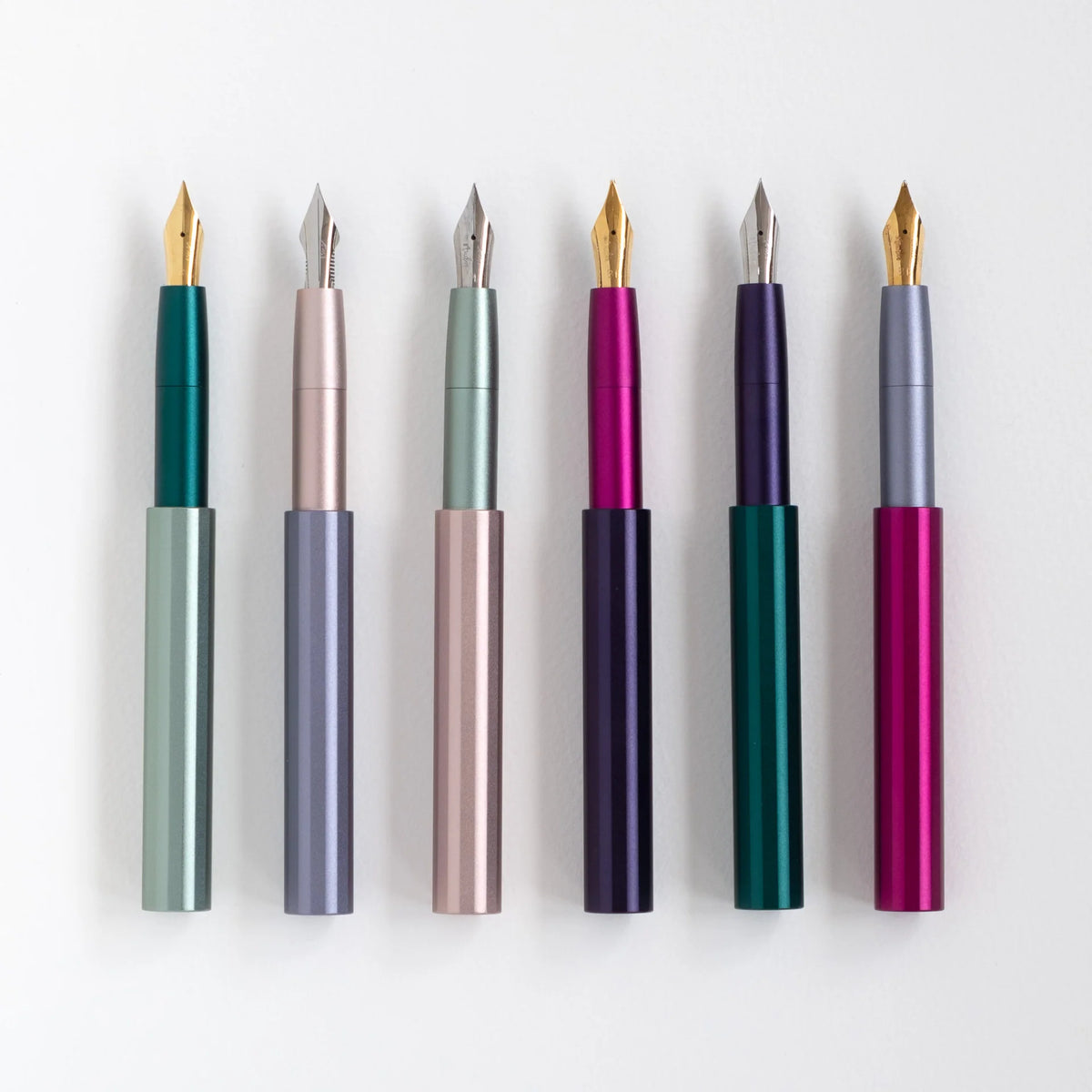 Studio Pocket Fountain Pen 2.0 | Black - Medium
