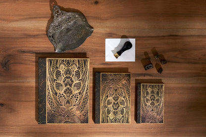 Paperblanks The Chanin Rise Midi Hardback Journal – Plain, 144 Pages – design detail