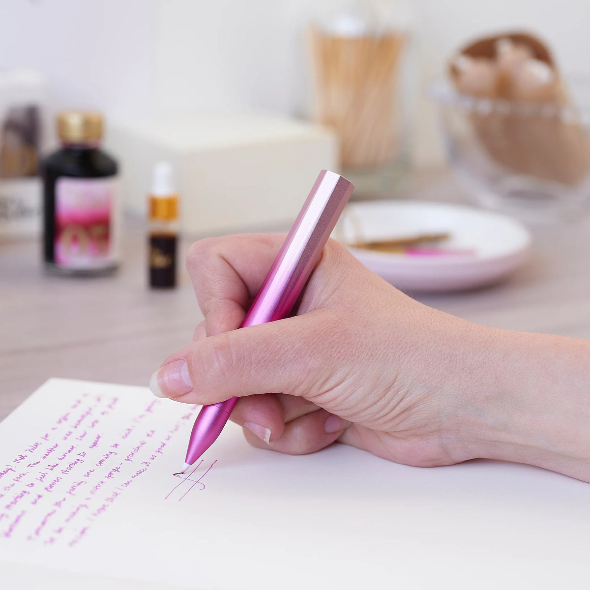 The Wren – Refillable Writing Pen | Sakura Special Edition
