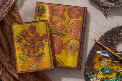 Paperblanks Van Gogh, Sunflowers Document Folder – design detail