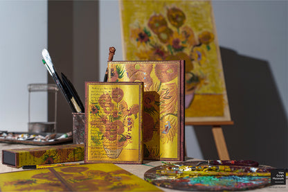 Paperblanks Van Gogh, Sunflowers Document Folder – design detail