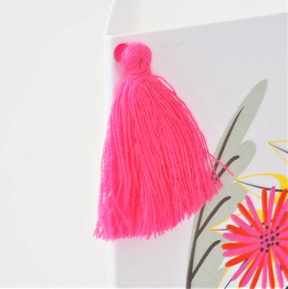 Welsh Grandma Mother's Day Card - Sul y Mamau Hapus Nain, Tassel Embellished