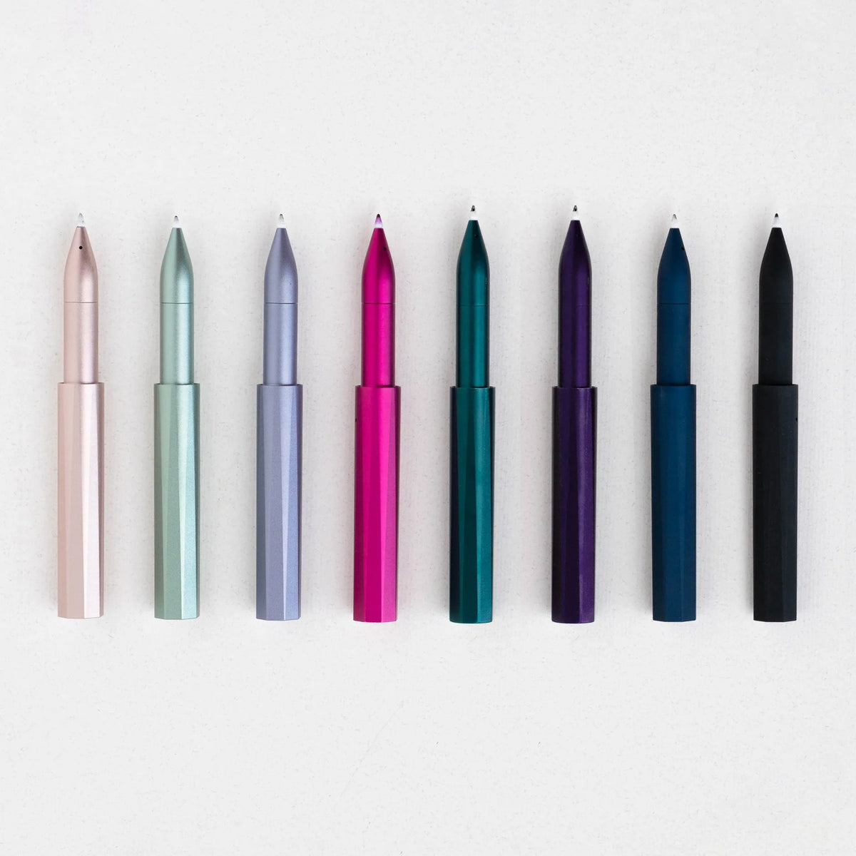 Wren – Refillable Fineliner Pen | Gift Set – Iris