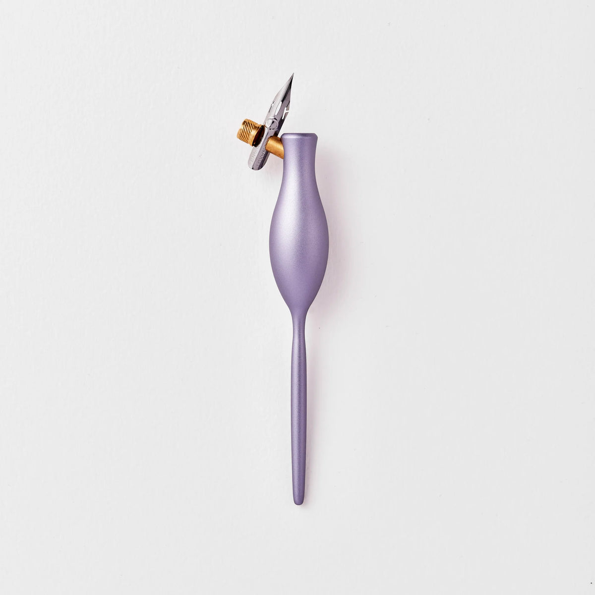 Tom's Studio Carrot Calligraphy Pen - Wisteria