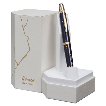 Capless Limited Edition 2026 Golden Journey