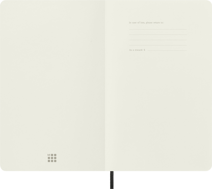 Moleskine Classic Large dotted soft cover notebook in black – detail view