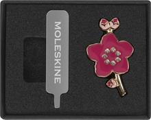 Moleskine Sakura branch pin in pink and gold