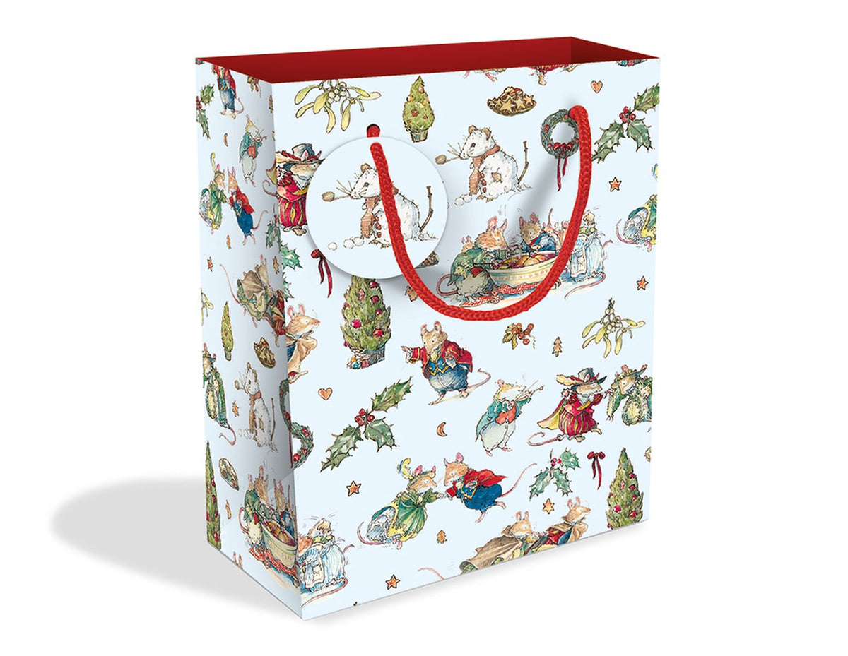 Jill Barklem Brambly Hedge Christmas Medium Christmas Gift Bag